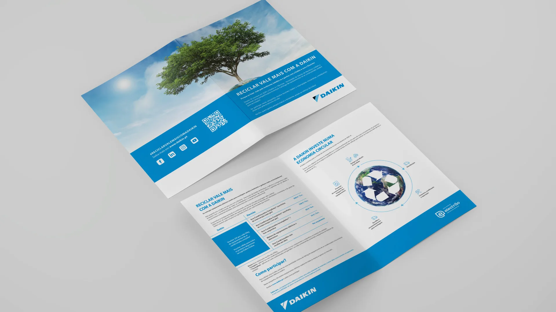 Reciclar vale mais — Daikin leaflet with a tree on the cover and recycling infographic inside